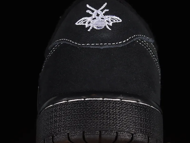 All Categories Air Jordan Jordan Series Basketball Shoes Air Jordan 1 Low Z Version Travis Scott x Air Jordan 1 Low OG "Triple Black" AJ1 Joe 1 Black Warrior Overhook DM7866-001